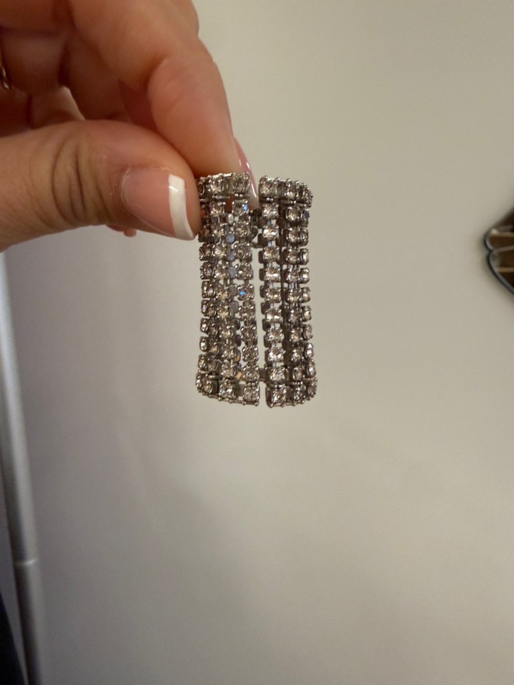Gucci Silver Crystal Embellished Ring - Picture 6 of 7